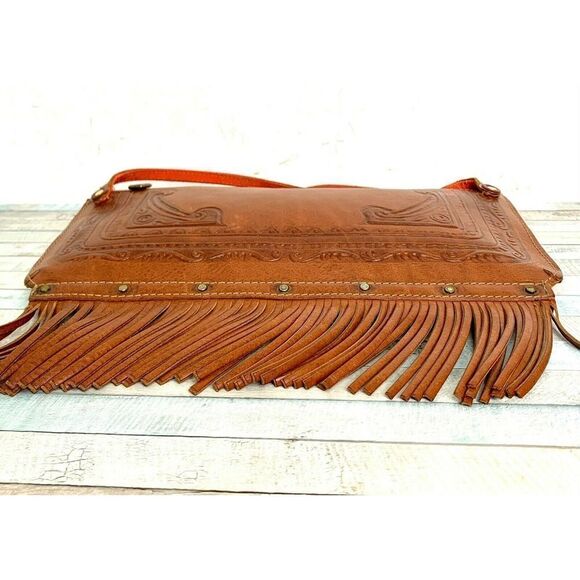 MADDALENA MARCONI ITALY TAN GENUINE LEATHER FRINGE SLIM SHOULDER BAG HANDBAG - Picture 6 of 12
